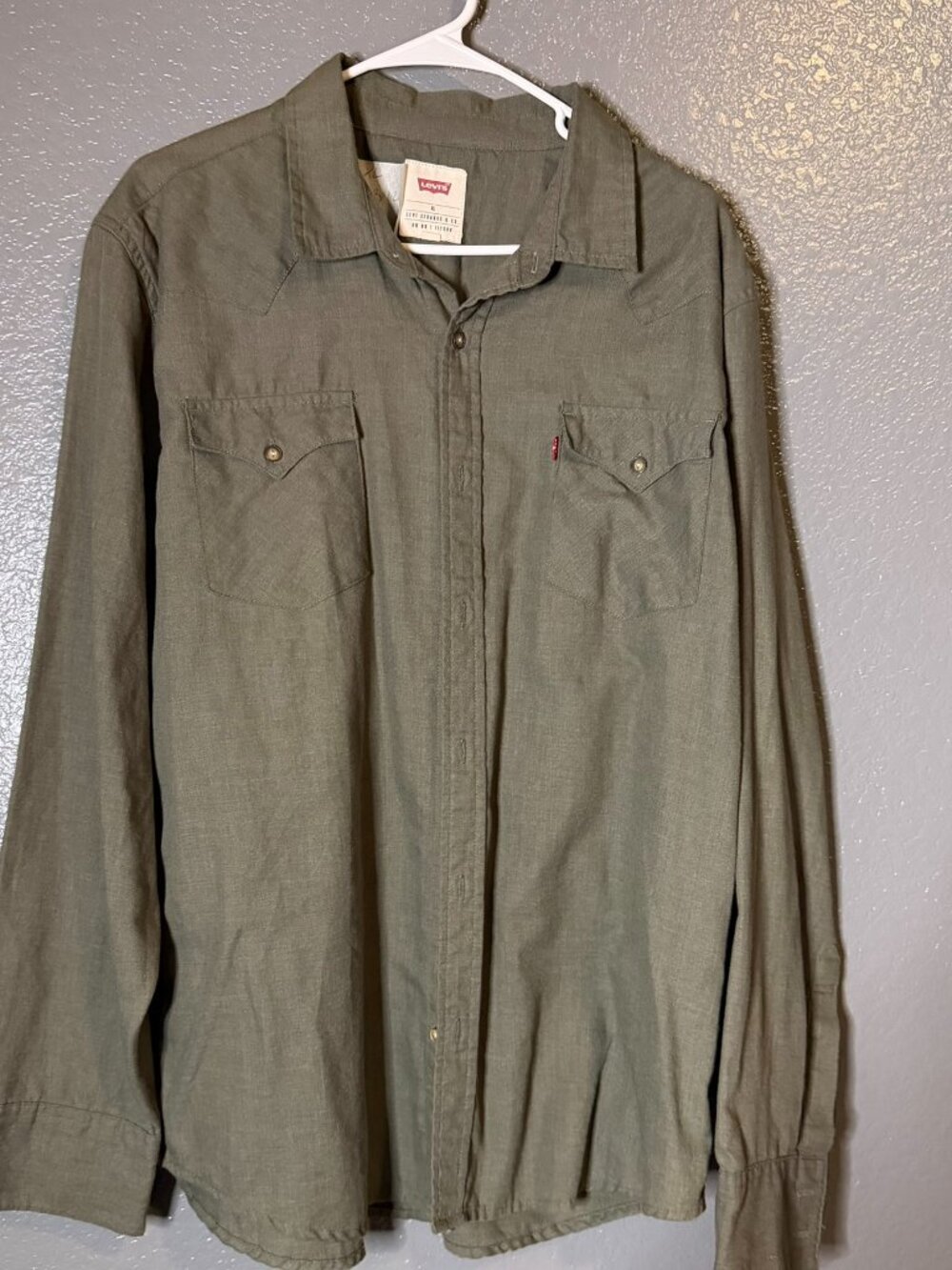 Levi's XL Olive Green Button Up Shirt Western Style Long Sleeve Casual